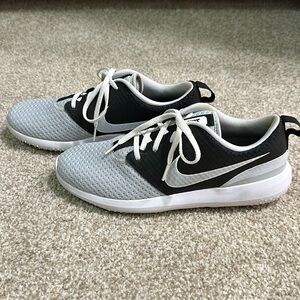 Nike Golf Shoes - Excellent condition